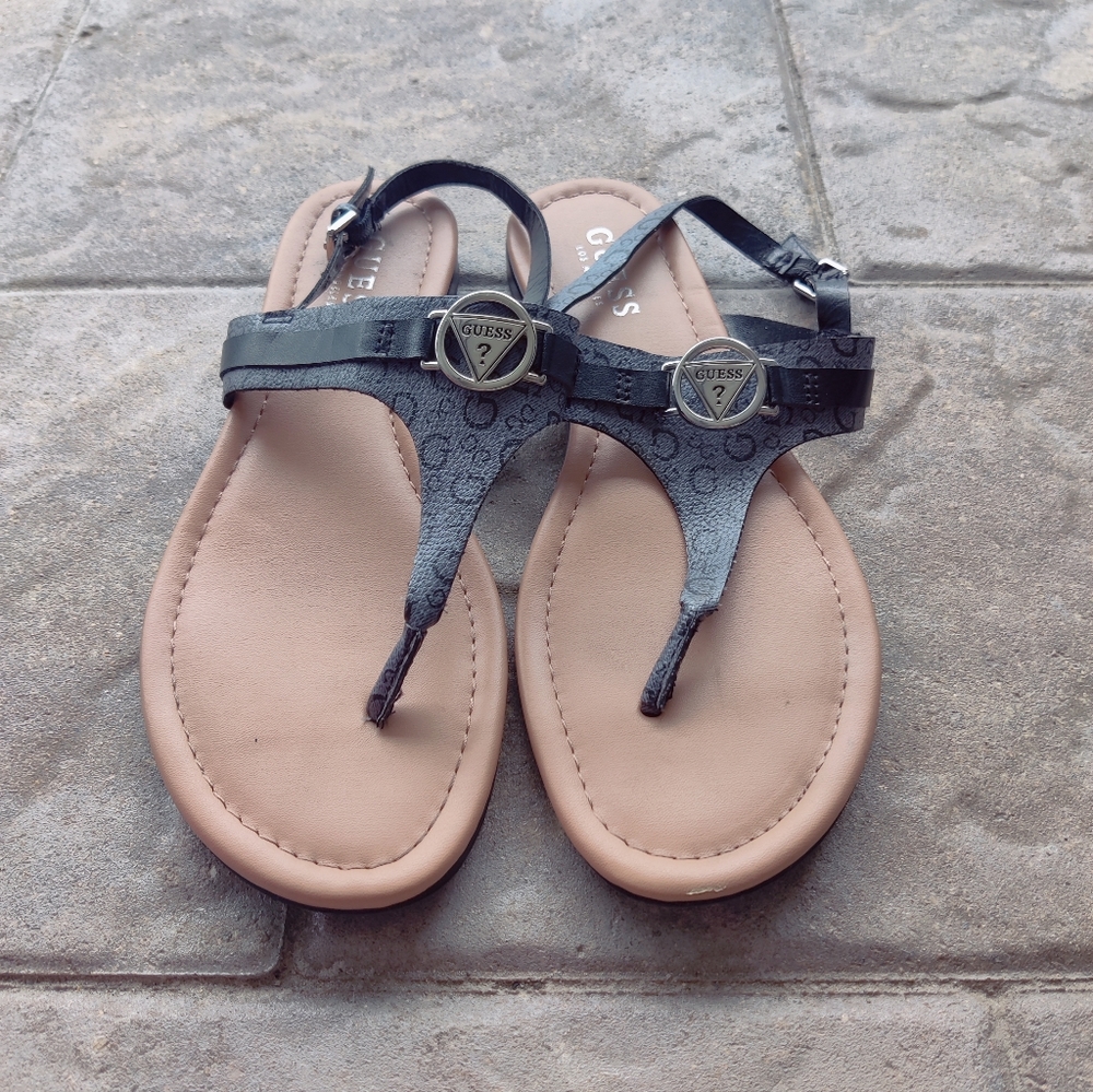 Guess sandals